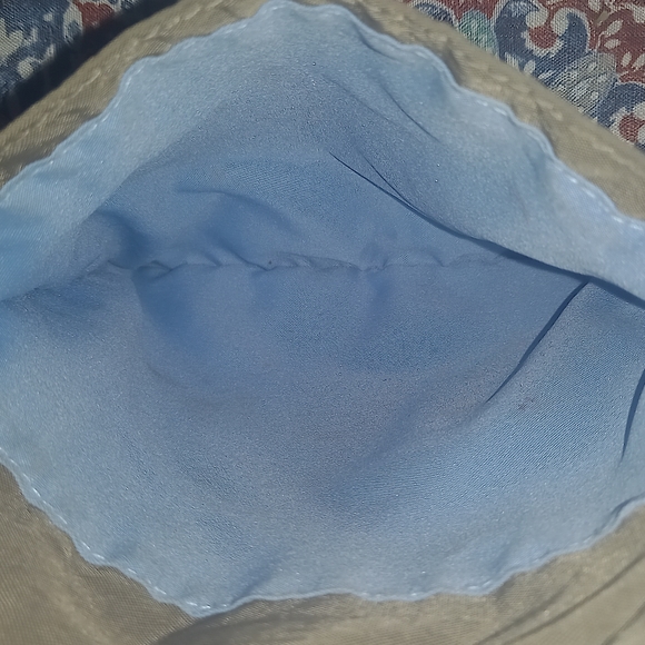 Baggallini Crossbody Purse - Picture 4 of 7